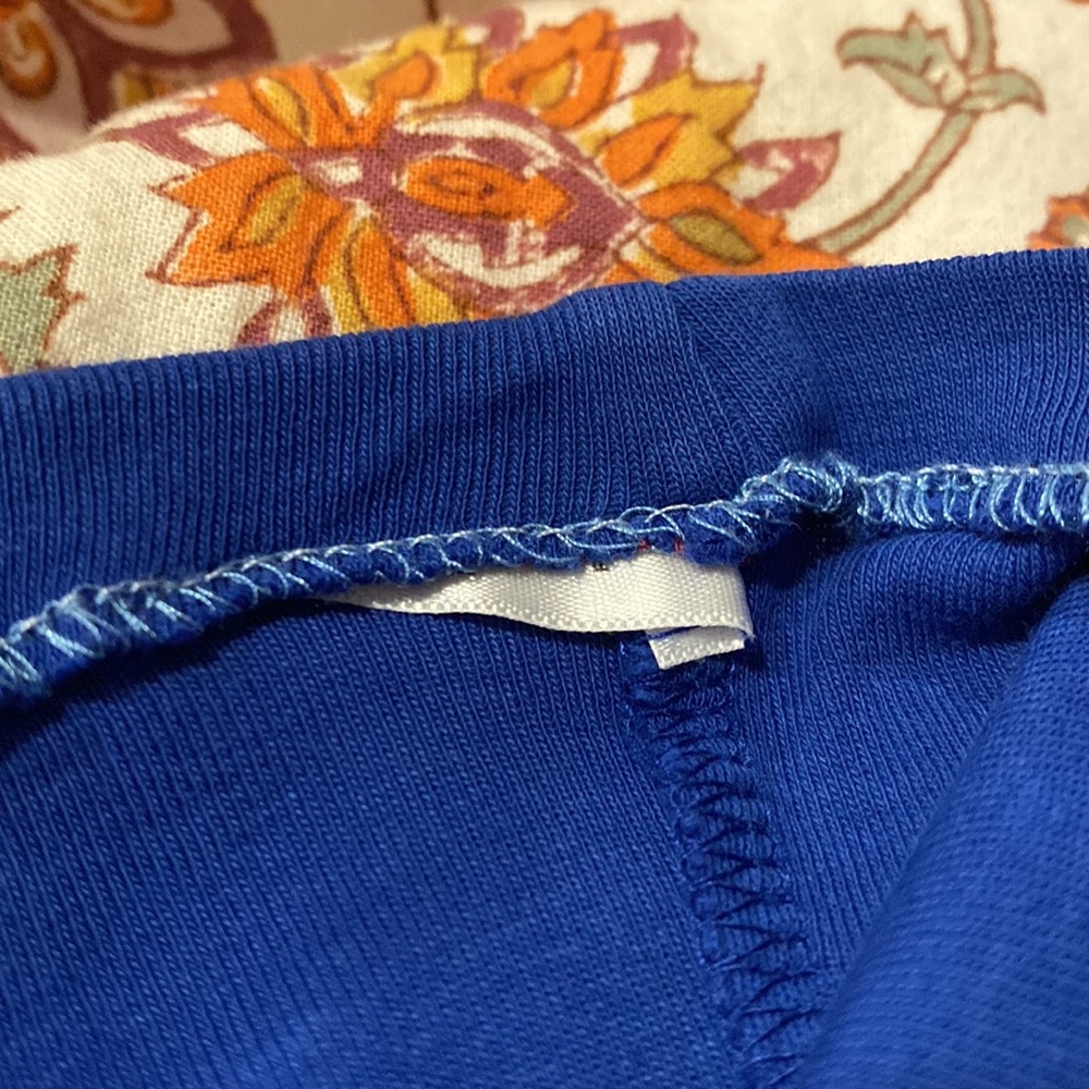 Talbots - Petites - Blue Scoop-Neck Tee/White Beaded Neckline Detail - EUC - XLP - Picture 13 of 14